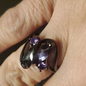 STERLING WITH BLACK TONE OVERLAY AMETHYST  RING SZ 6